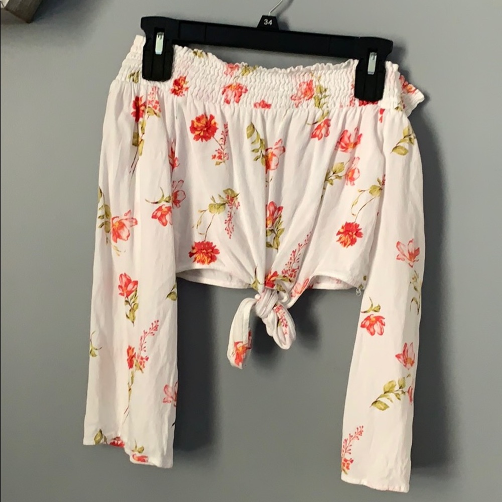 Off The Shoulder PacSun Cropped